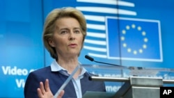 Chủ tịch Ủy hội Châu Âu Ursula von der Leyen ngày thứ Bảy kêu gọi Mỹ "nên tránh những hành động làm suy yếu kết quả quốc tế." 