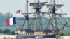 Bản sao của chiếc tàu chiến Pháp L'Hermione hồi thế kỷ thứ 18.