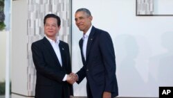 Thủ tướng Nguyễn Tấn Dũng và Tổng thống Mỹ Barack Obama, Hà Nội, ngày 15/02/2016.