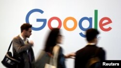 Logo của Google tại một hội nghị về khởi nghiệp và công nghệ Viva Tech ở Paris, Pháp, ngày 25 tháng 5, 2018