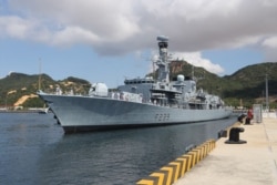 Tàu HMS Richmond tại cảng Cam Ranh. Photo Twitter UK in Vietnam.