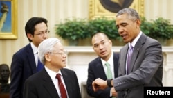 Tổng thống Obama và Tổng bí thư Nguyễn Phú Trọng tại phòng Bầu Dục ở Nhà Trắng hồi tháng Bảy năm ngoái.