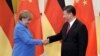 Chủ tịch Tập của Trung Quốc điện đàm với Thủ tướng Đức Merkel