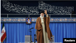 آیت اللہ خامنہ ای (فائل فوٹو)