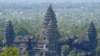 Đền Angkor Wat, Campuchia, được xếp hạng khu tưởng niệm tôn giáo lớn nhất thế giới.