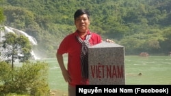 Nhà báo Nguyễn Hoài Nam, gần đây nhất là phóng viên báo Pháp luật Thành phố Hồ Chí Minh, gây chú ý với loạt phóng sự điều tra vào năm 2018 với loạt phóng sự điều tra nghi vấn “quỹ đen” ở Cục Đường thủy nội địa Việt Nam. (Facebook Nguyễn Hoài Nam)