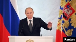 Tổng thống Nga Vladimir Putin phát biểu bài diễn văn liên bang hàng năm trước Hội đồng Liên bang ở điện Kremlin, Moscow, 4/12/2014.